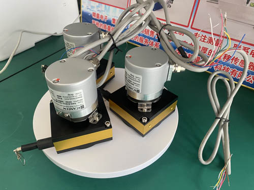 EXDXE60是一款為用戶定做的防爆型拉線位移編碼器